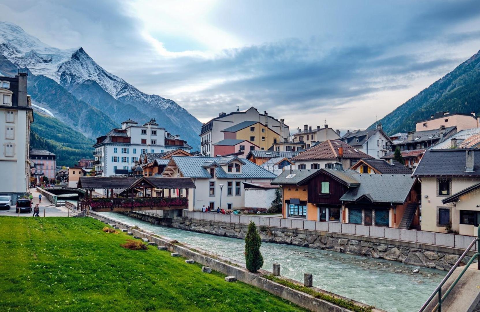 Top Floor Apartment Mansard - Central Chamonix Mont Blanc Haven Dış mekan fotoğraf