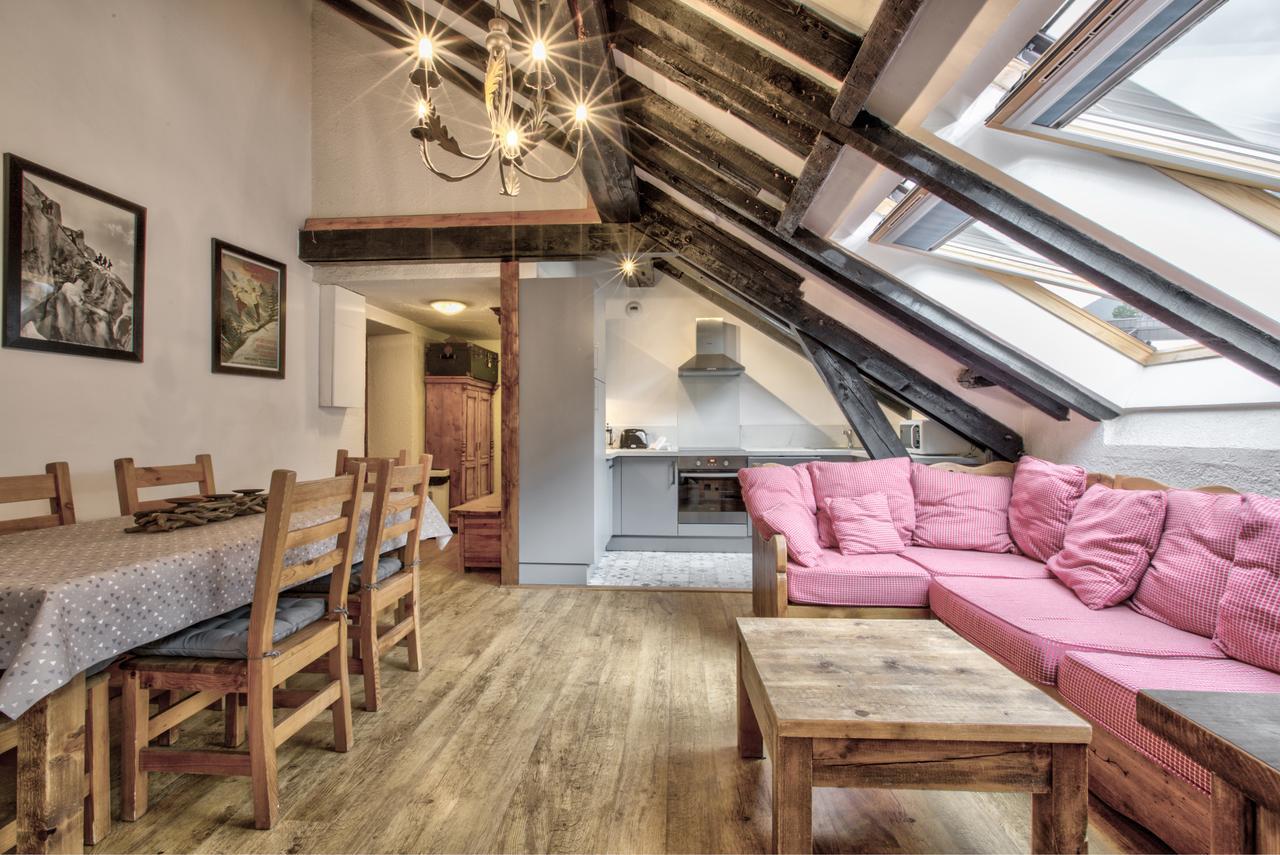 Top Floor Apartment Mansard - Central Chamonix Mont Blanc Haven Dış mekan fotoğraf